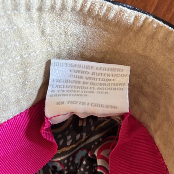 Liz Claiborne Beige Suede Hat with Satin Paisley Print Lining Vintage - Picture 5 of 5